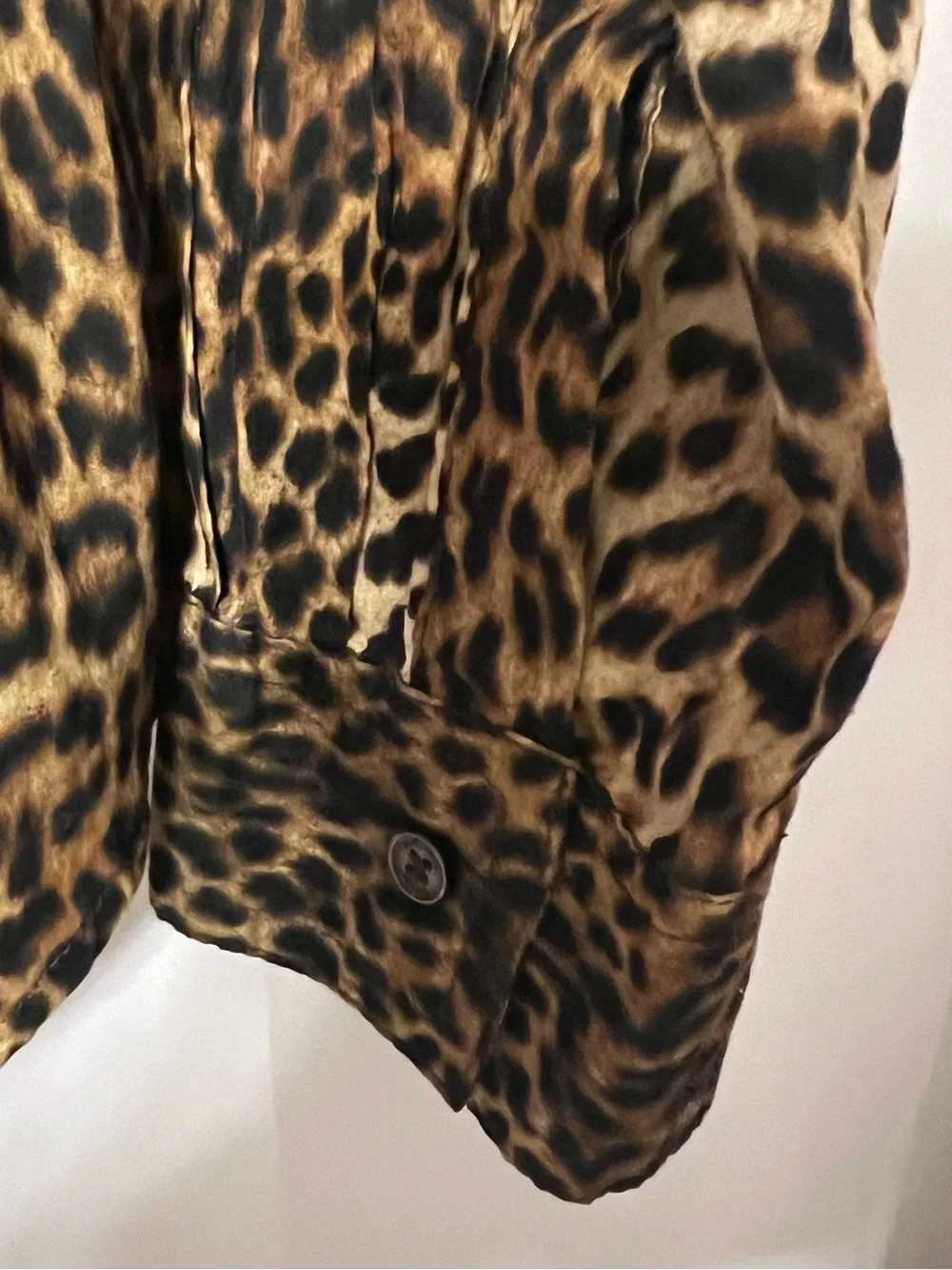 Michael Kors Leopard Print Button-Up Shirt - Brown & Black. Adjustable sleeve - Picture 3 of 7